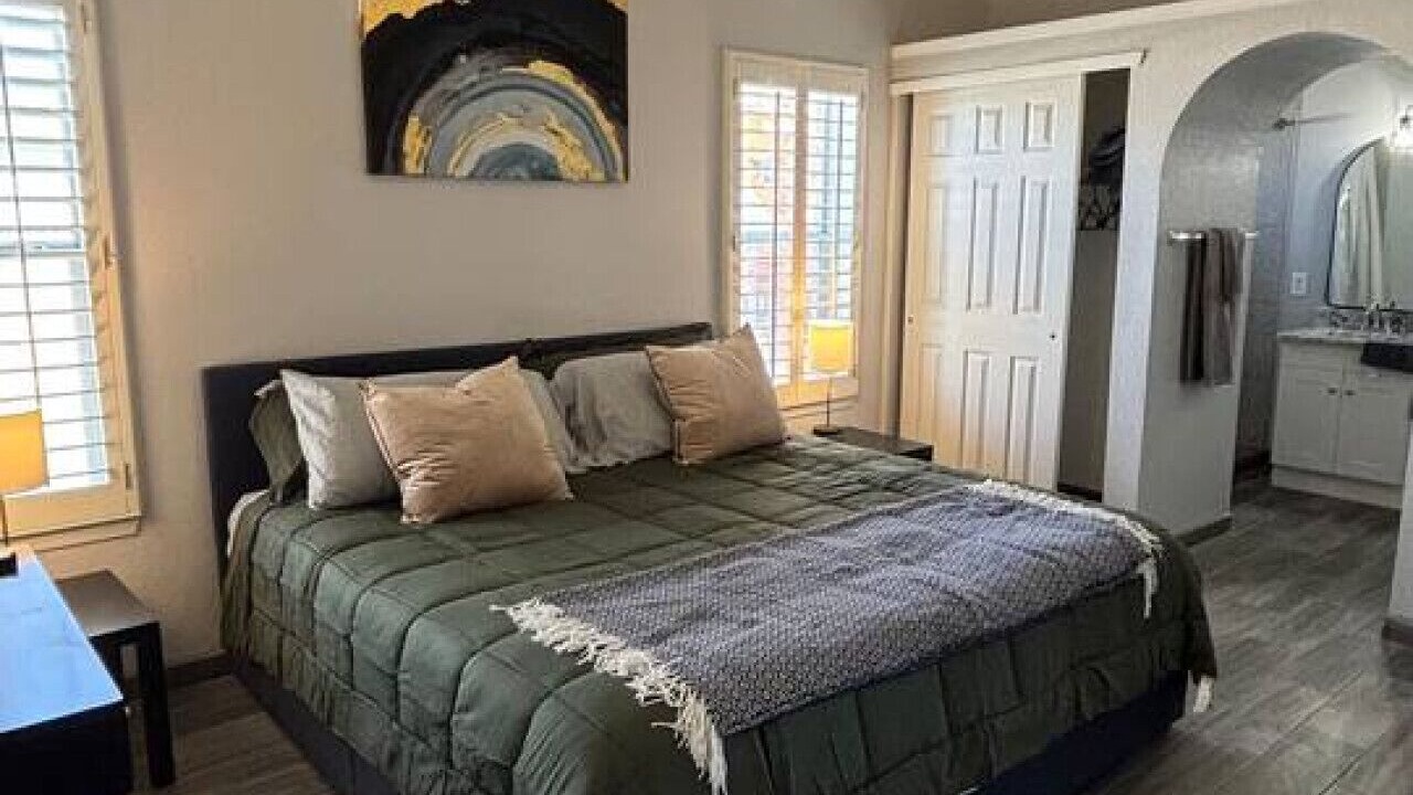Photo of Bedroom in Biggs Field