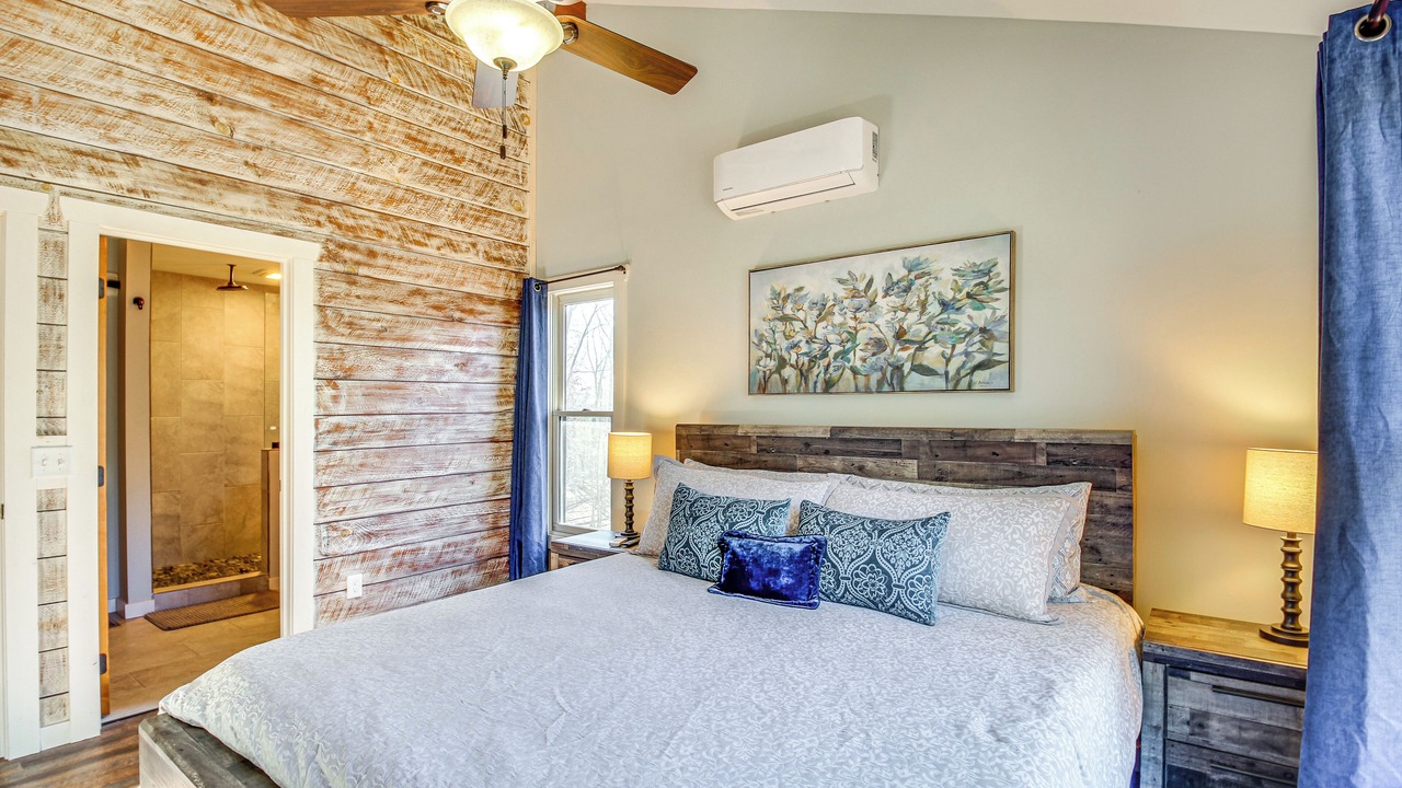 Photo of Bedroom in Eagle Mountain
