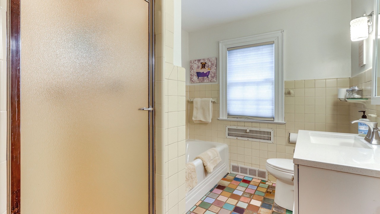 Photo of Bathroom in West New Haven