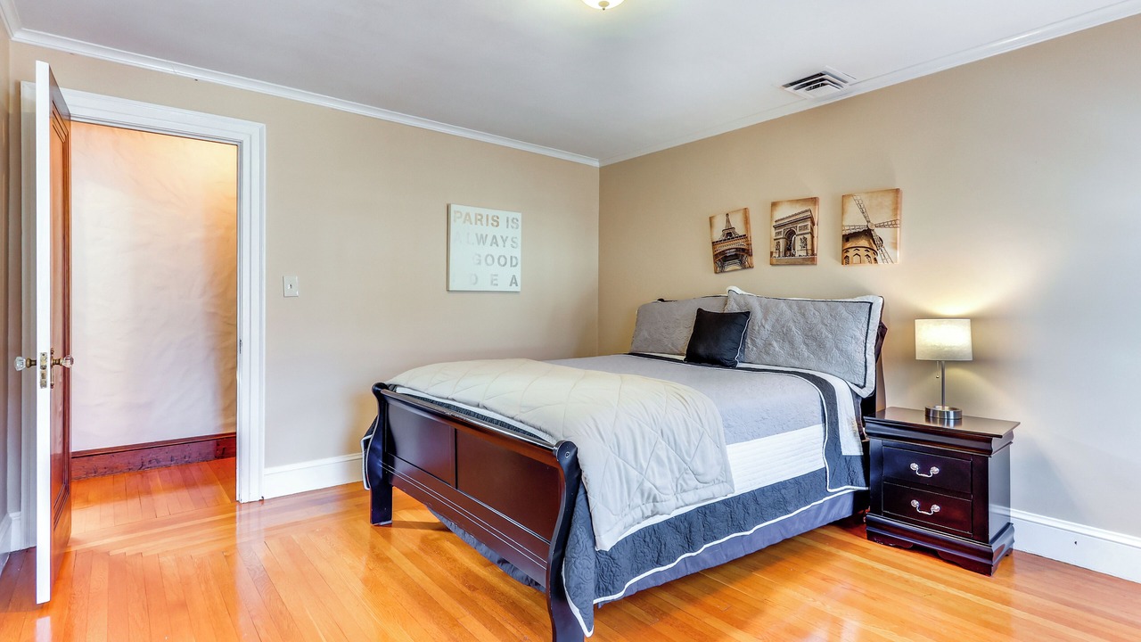 Photo of Bedroom in West New Haven