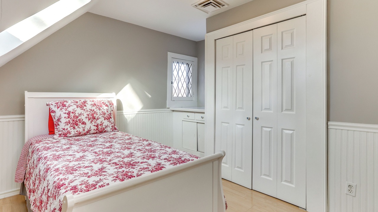 Photo of Others in West New Haven