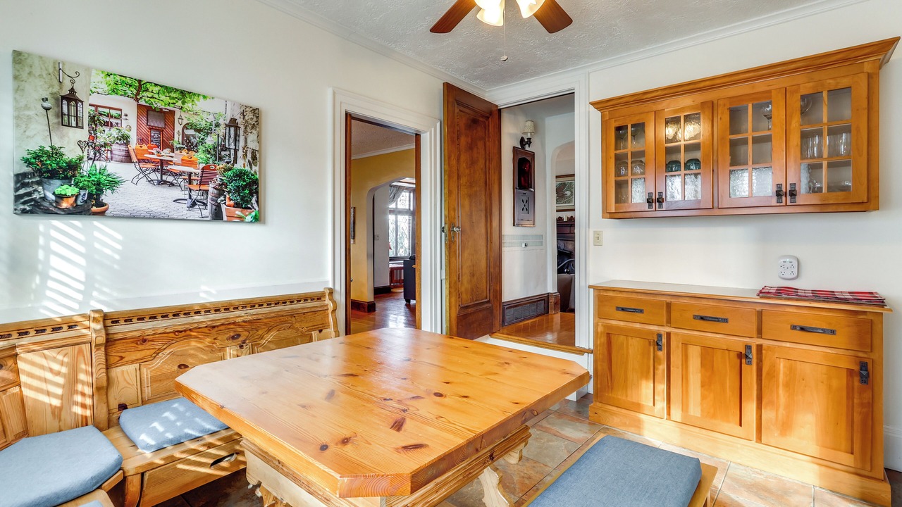 Photo of Others in West New Haven