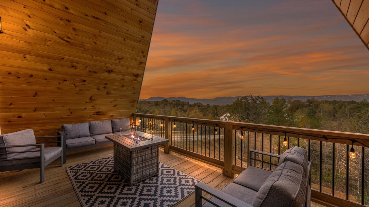 Photo of Patio Balcony in Chattanooga Valley