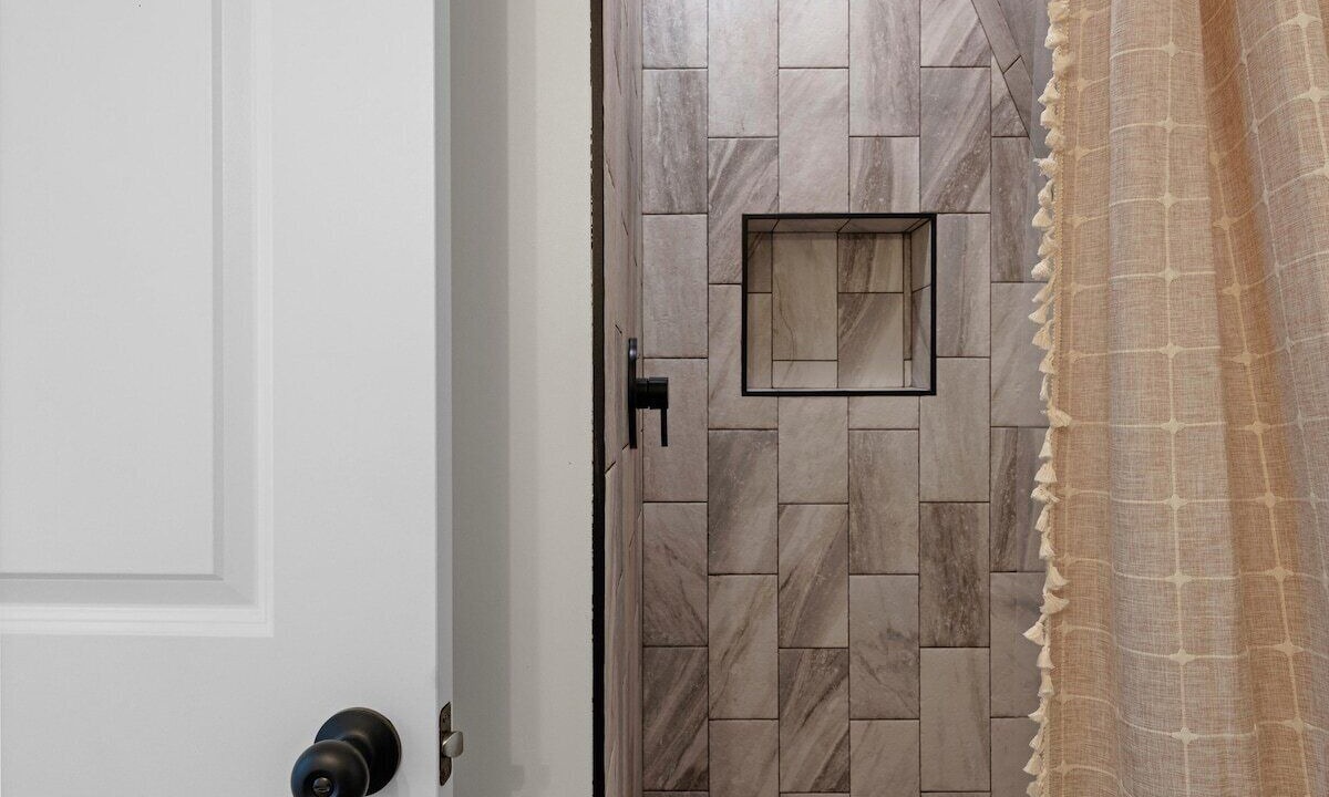 Photo of Bathroom in Chattanooga Valley