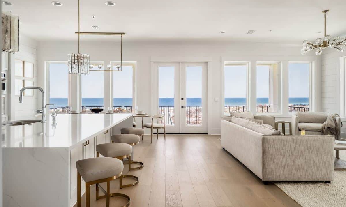Photo of Livingroom in Orange Beach