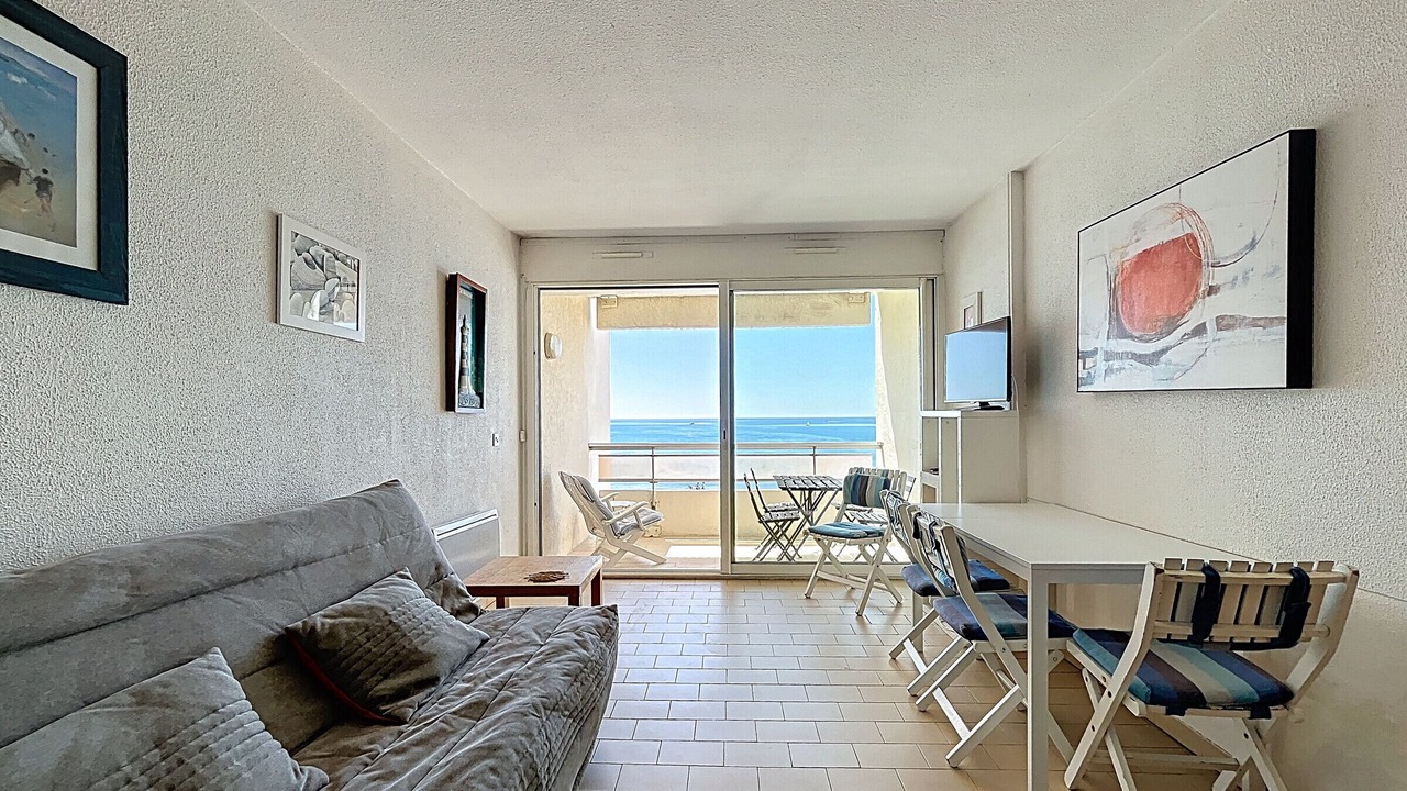 Photo of Livingroom in Carnon-Plage