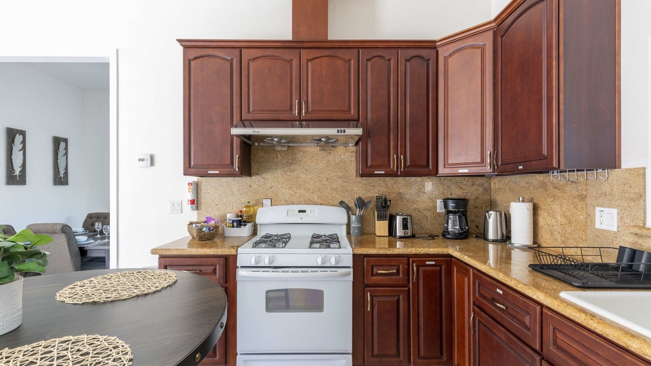Photo of Kitchen in South San Gabriel