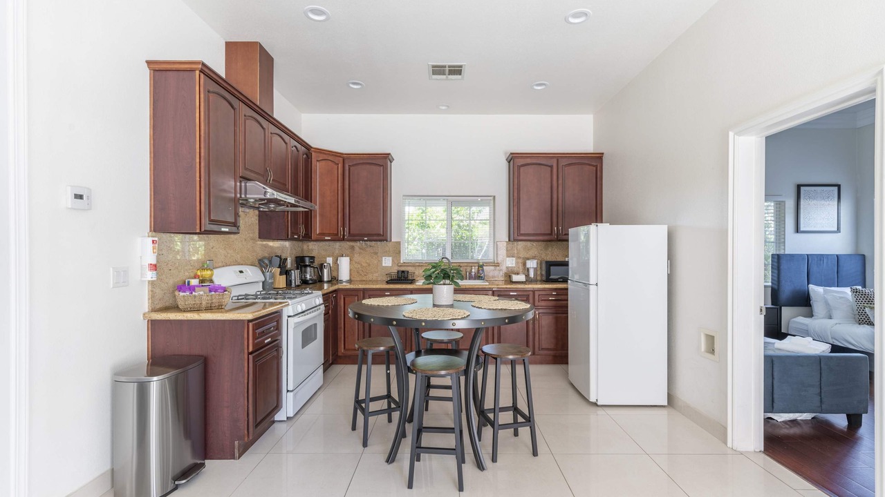 Photo of Kitchen in South San Gabriel