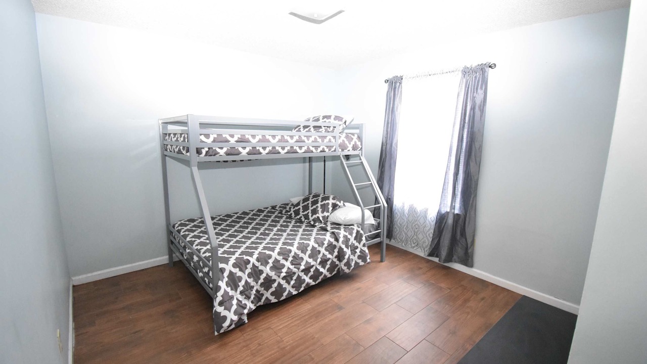 Photo of Bedroom in St. Marys