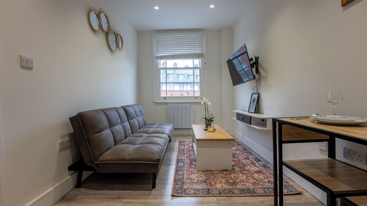 Photo of Livingroom in Westminster