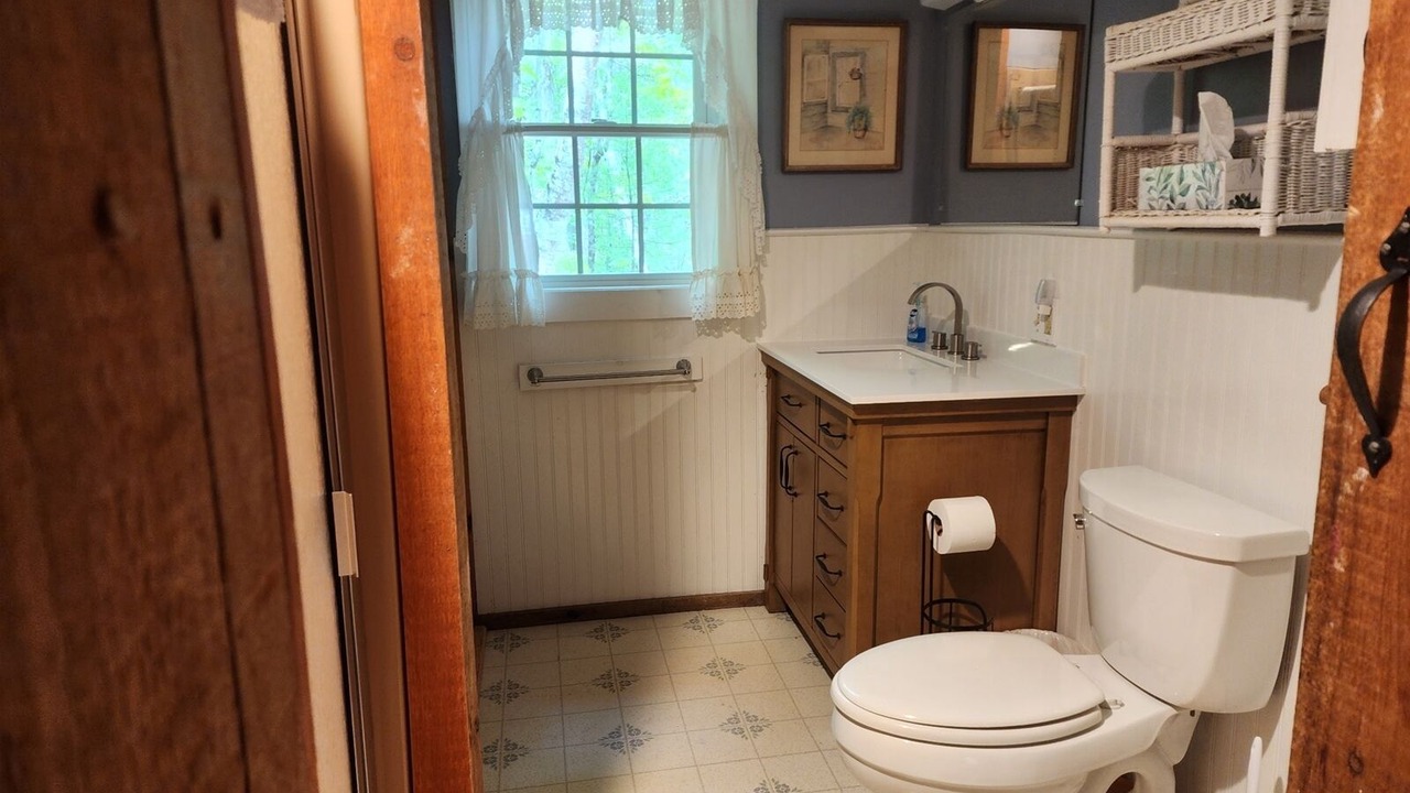 Photo of Bathroom in Jefferson