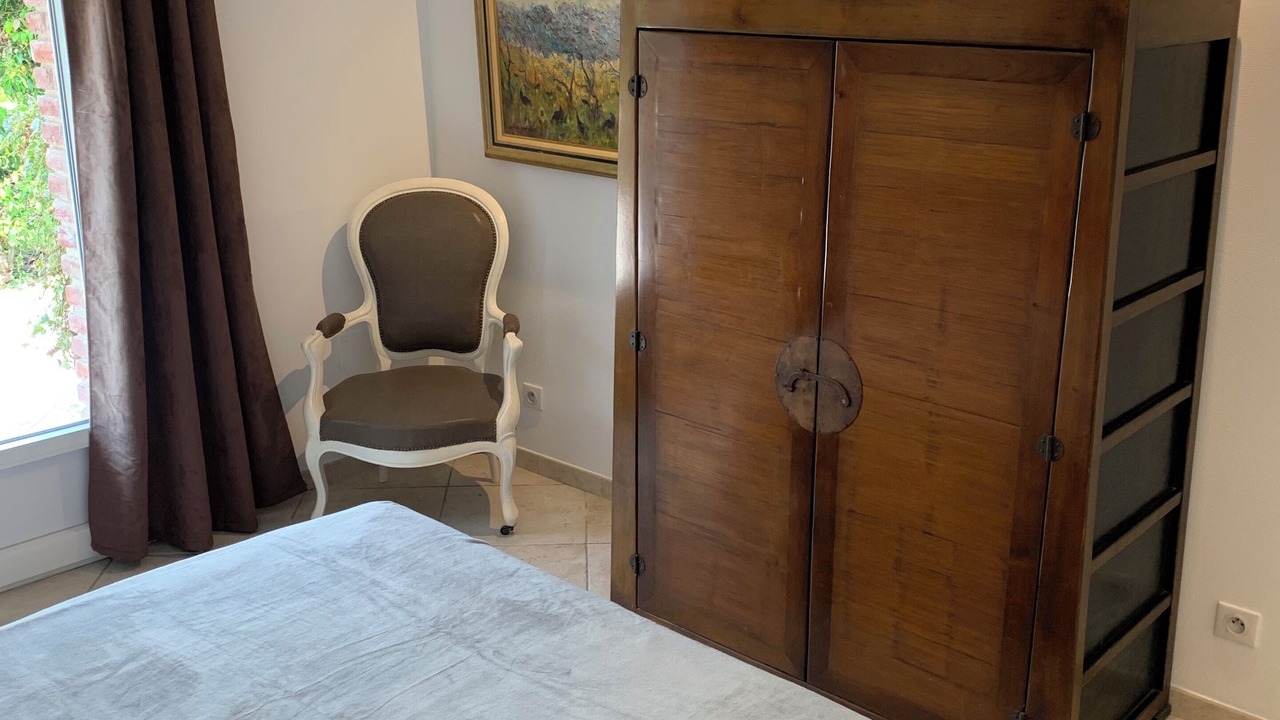 Photo of Bedroom in Pinterville