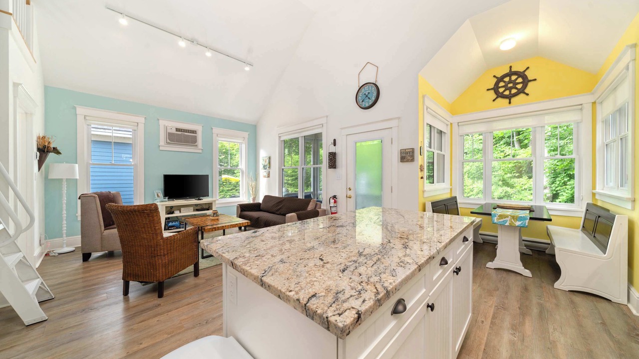 Photo of Livingroom in Cherry Valley