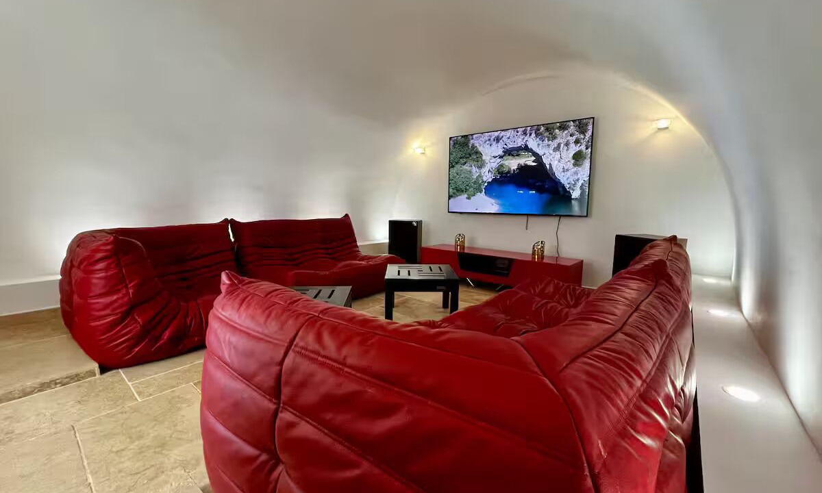 Photo of Livingroom in Sampzon