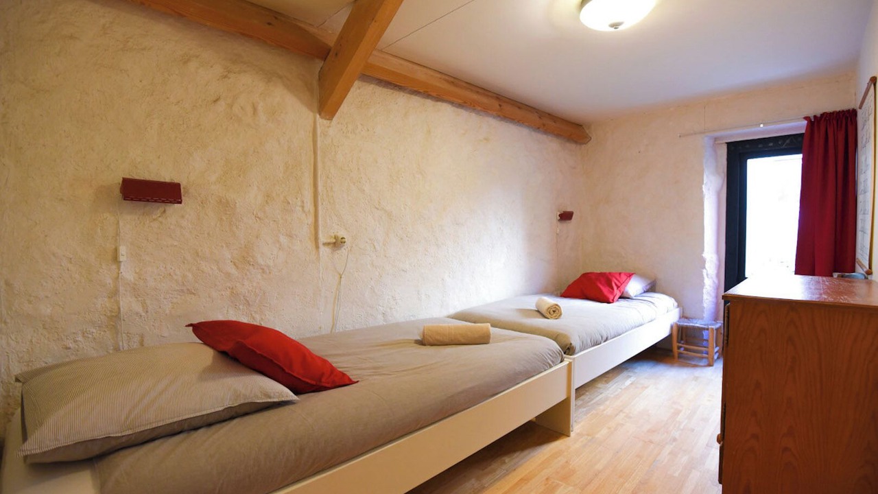 Photo of Bedroom in Lafarre
