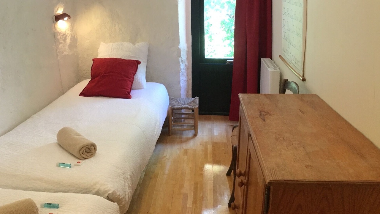 Photo of Bedroom in Lafarre