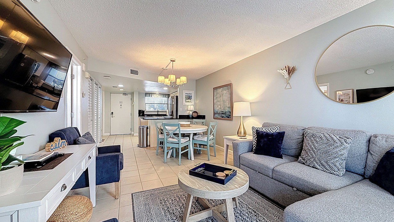 Photo of Livingroom in Belle Vista
