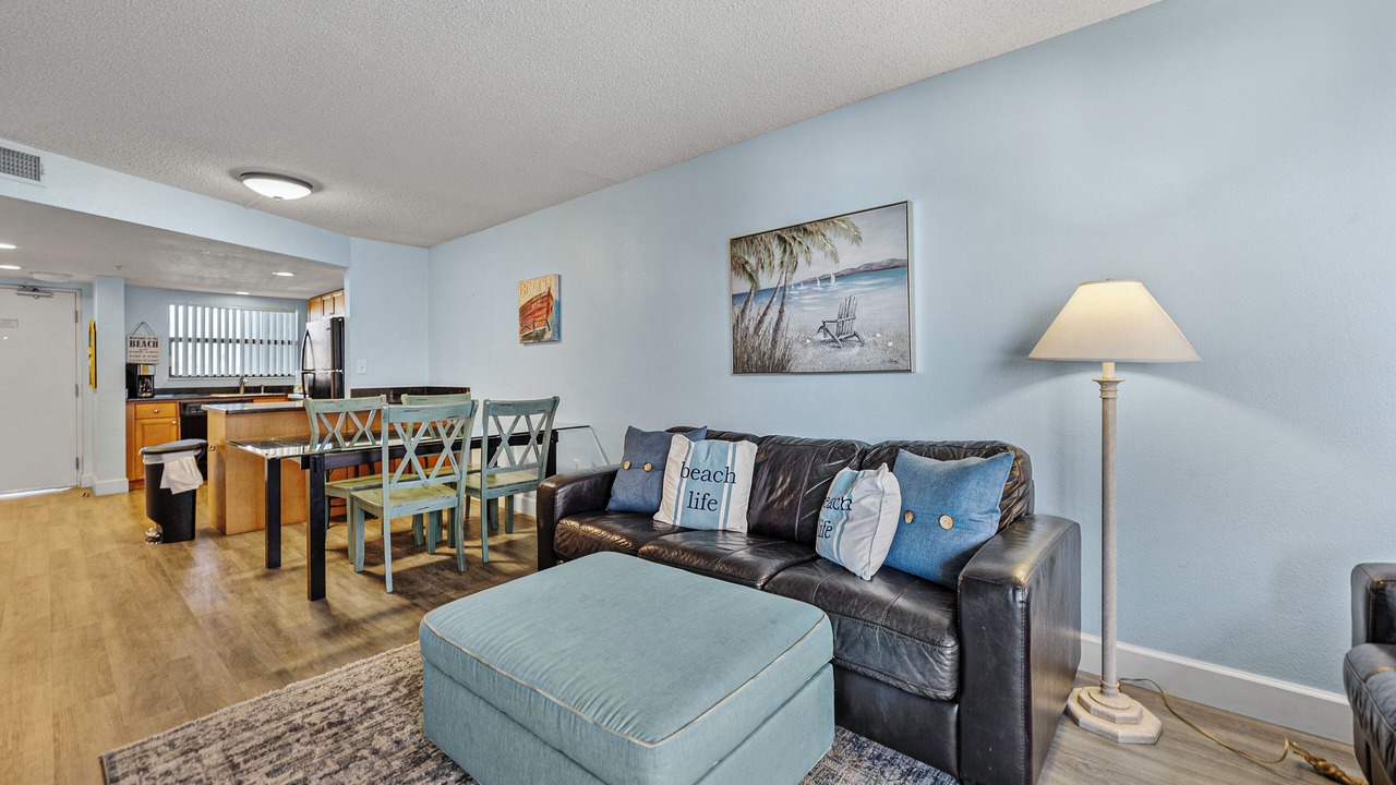 Photo of Livingroom in Belle Vista