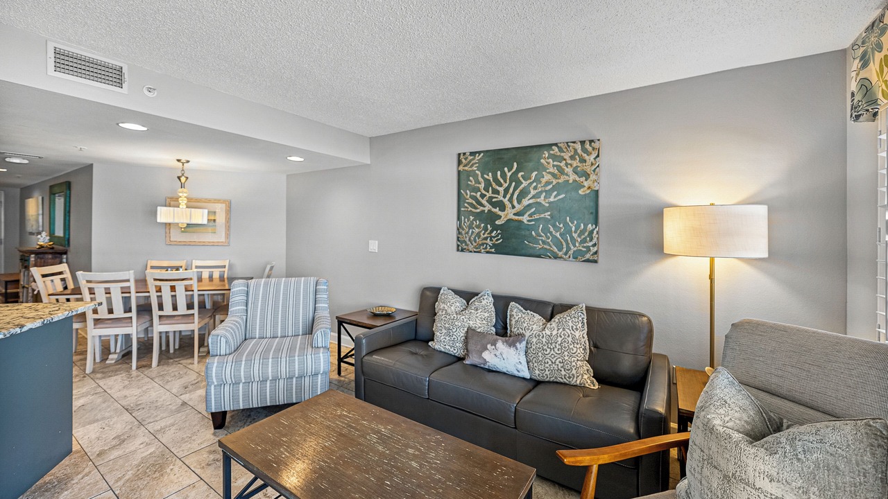 Photo of Livingroom in Belle Vista