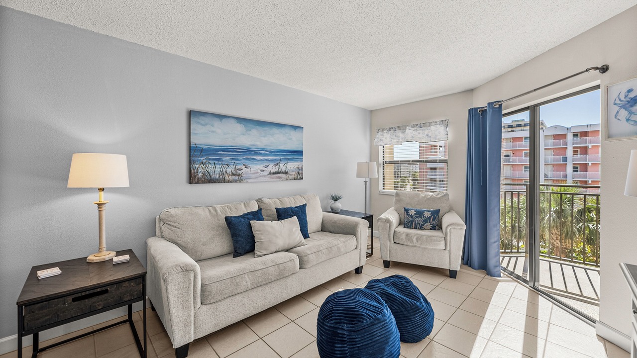 Photo of Livingroom in Belle Vista