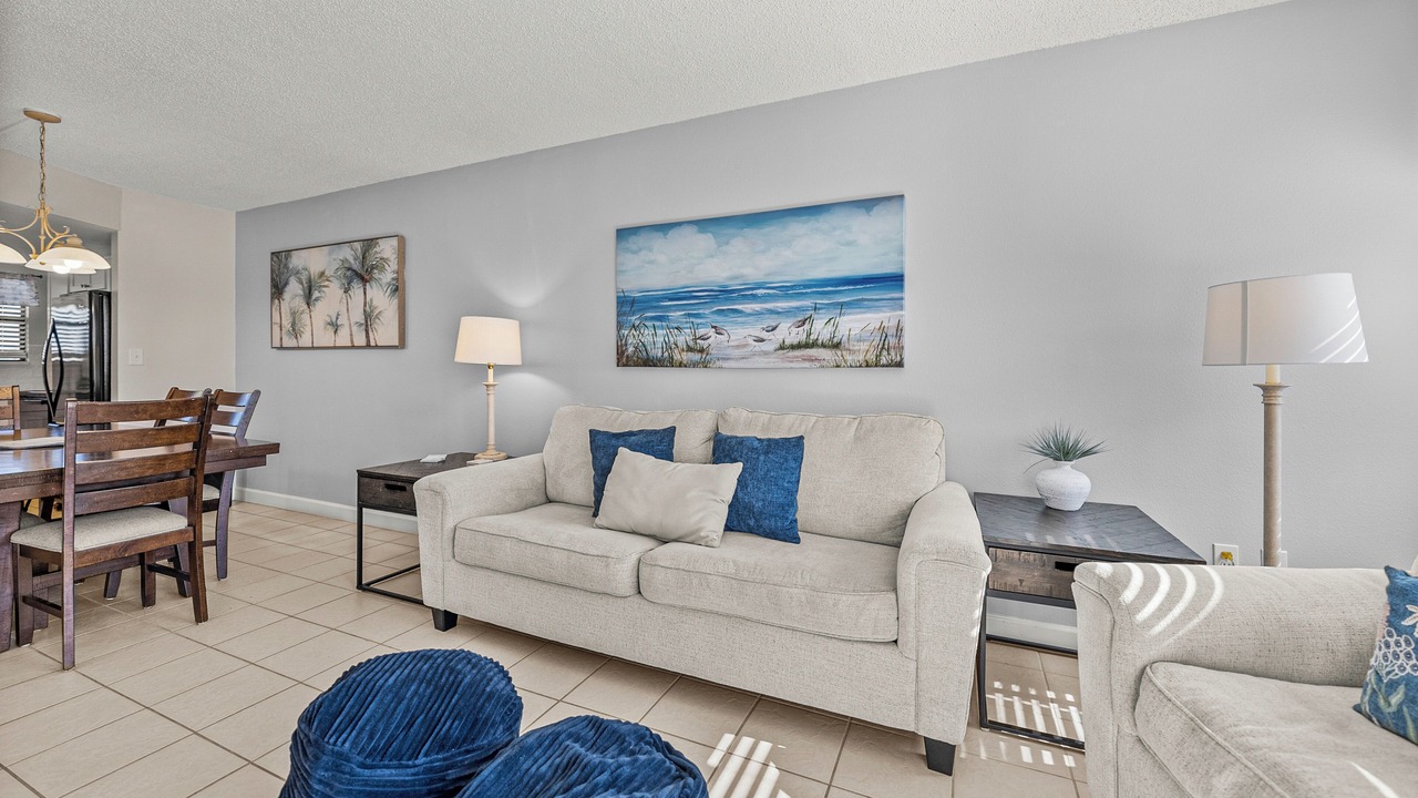 Photo of Livingroom in Belle Vista