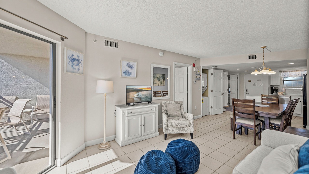 Photo of Livingroom in Belle Vista