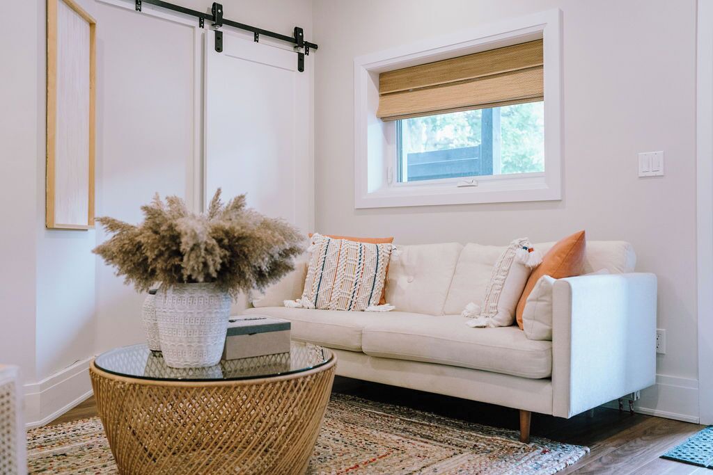 Photo of Livingroom in Prince Edward