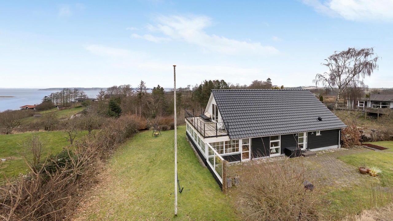 Photo of Others in Hjarbæk