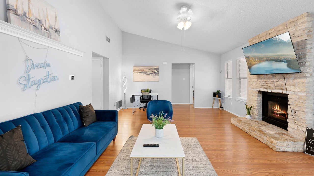 Photo of Livingroom in Milwood