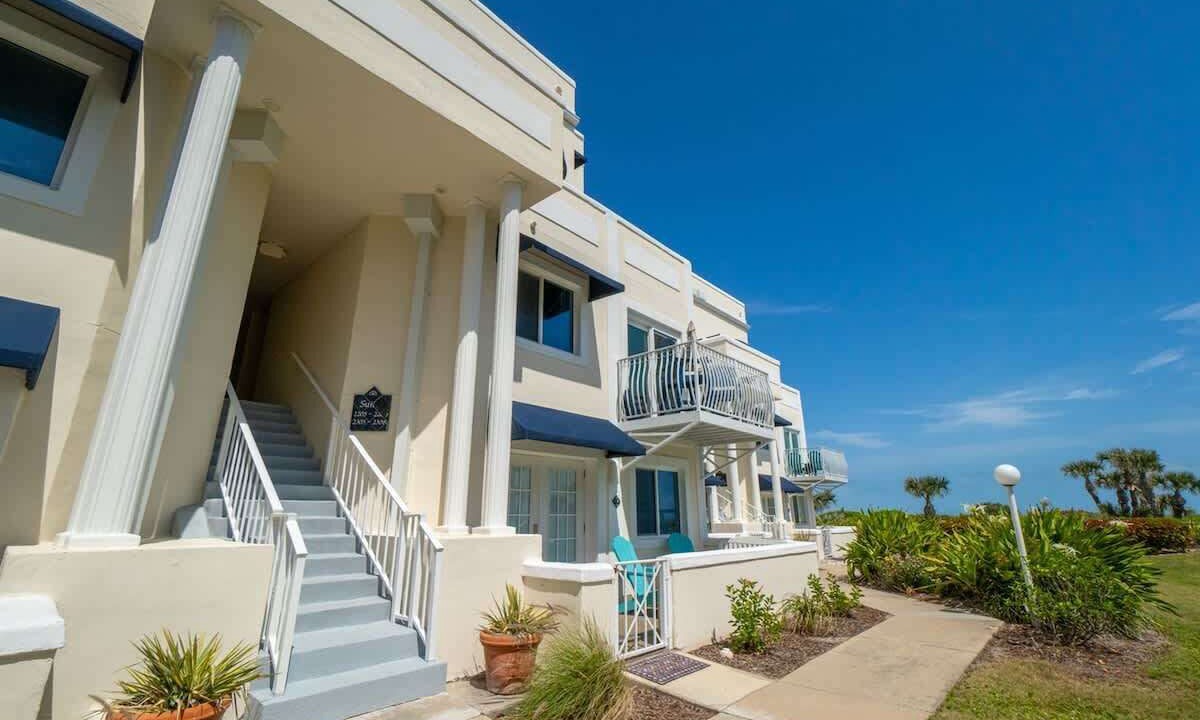 Photo of Outdoor in Cape Caneveral Beach Gardens