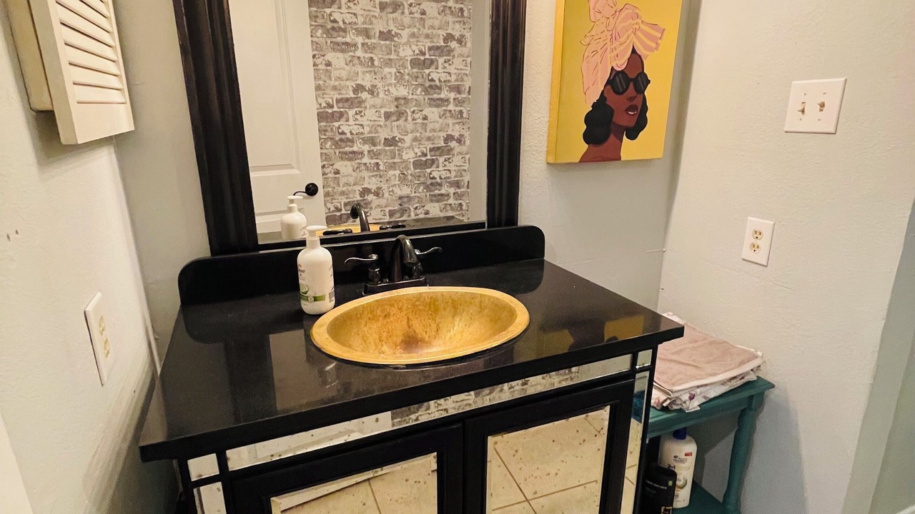 Photo of Bathroom in Far North Dallas