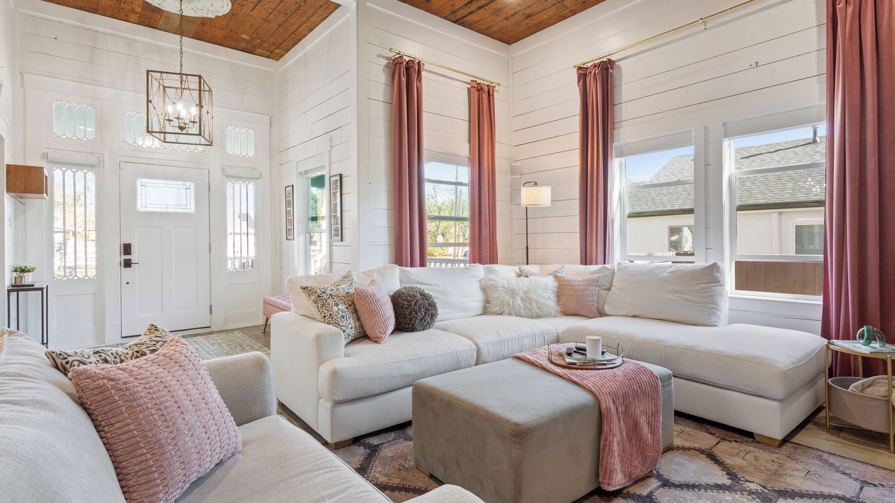 Photo of Livingroom in Waco