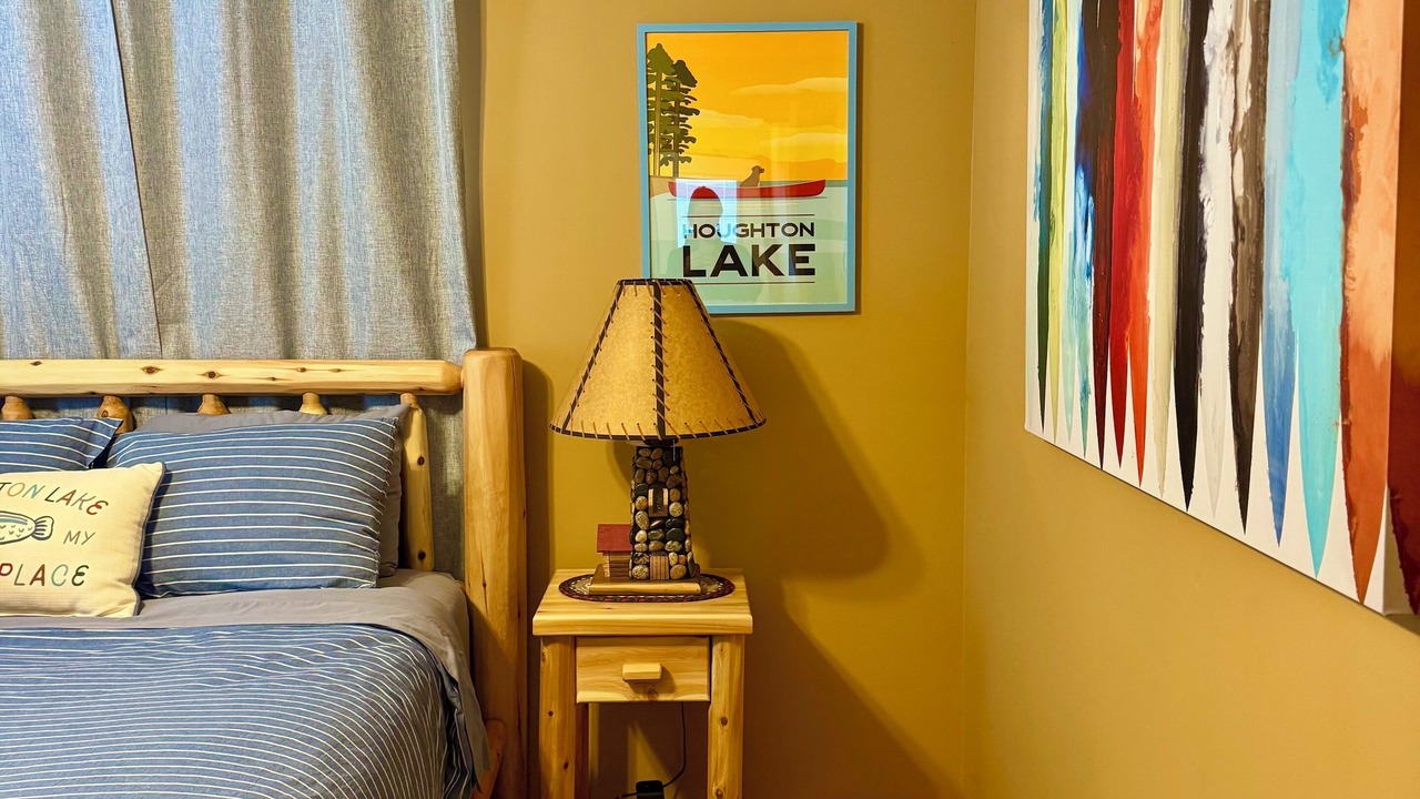 Photo of Bedroom in Houghton Lake
