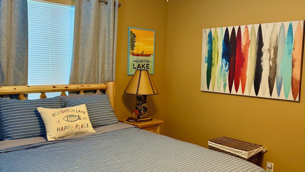 Photo of Bedroom in Houghton Lake