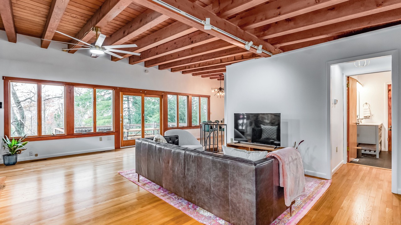 Photo of Bedroom in Kabletown