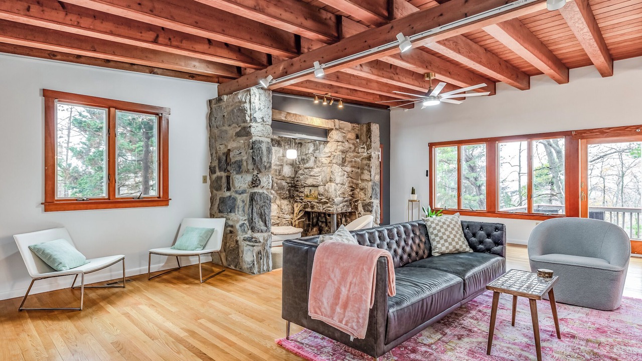 Photo of Bedroom in Kabletown