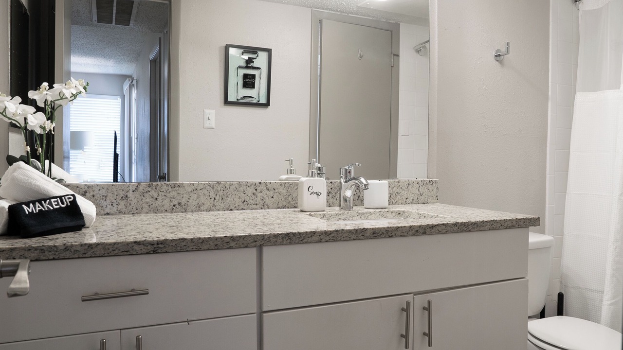 Photo of Bathroom in South Lamar