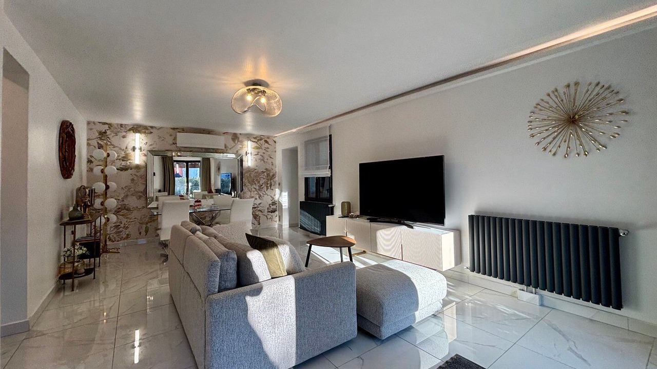 Photo of Livingroom in Caremeau