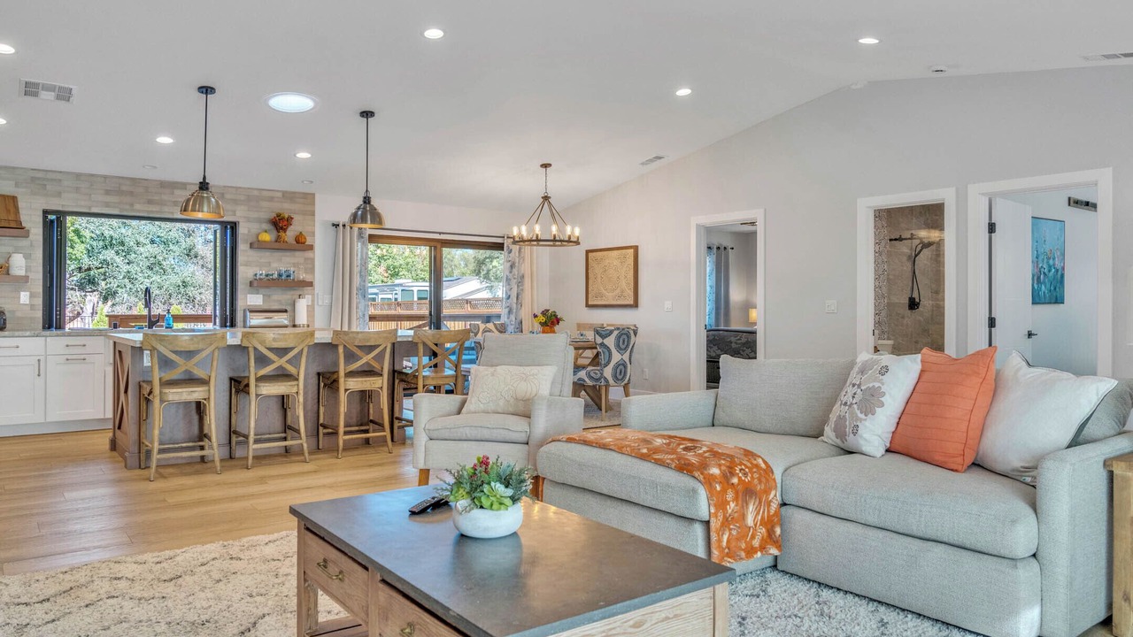 Photo of Livingroom in Granite Bay