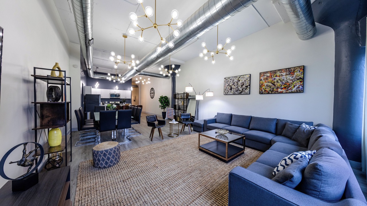 Photo of Livingroom in Near South Side