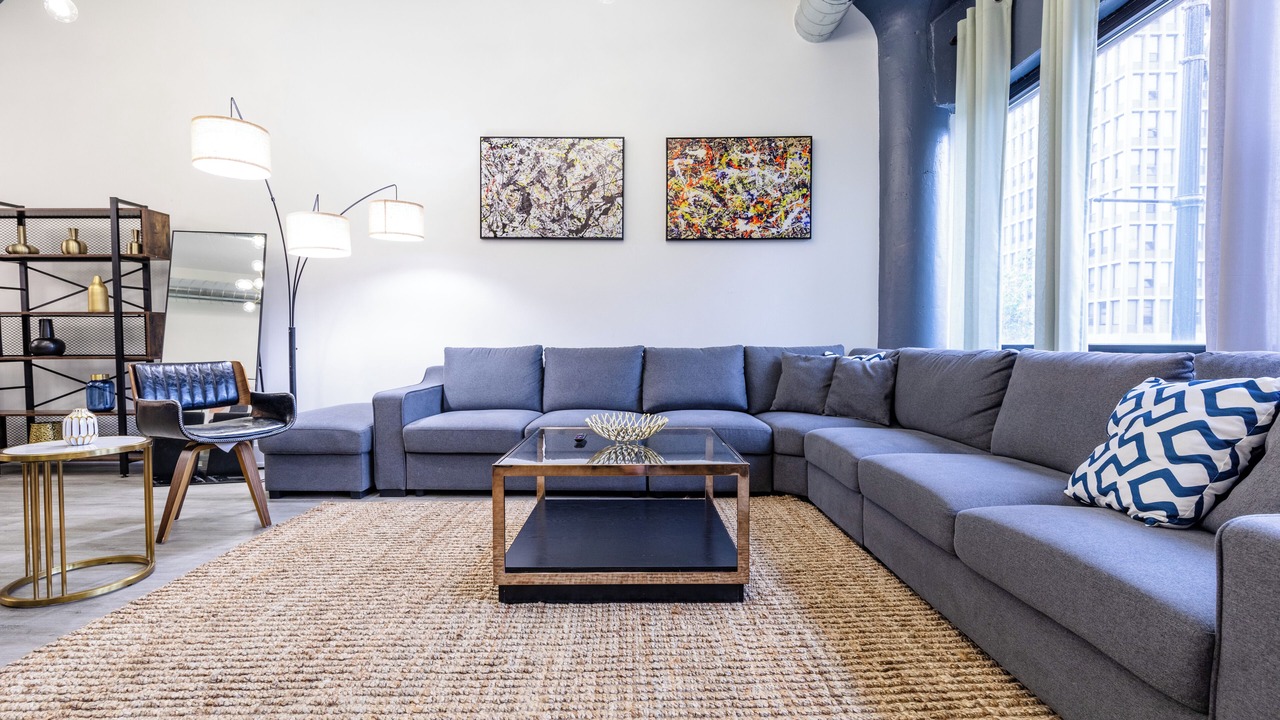 Photo of Livingroom in Near South Side