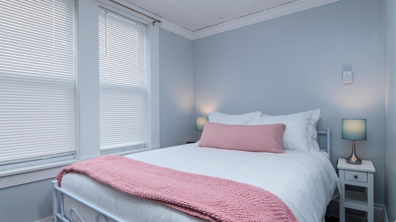 Photo of Bedroom in Oneonta