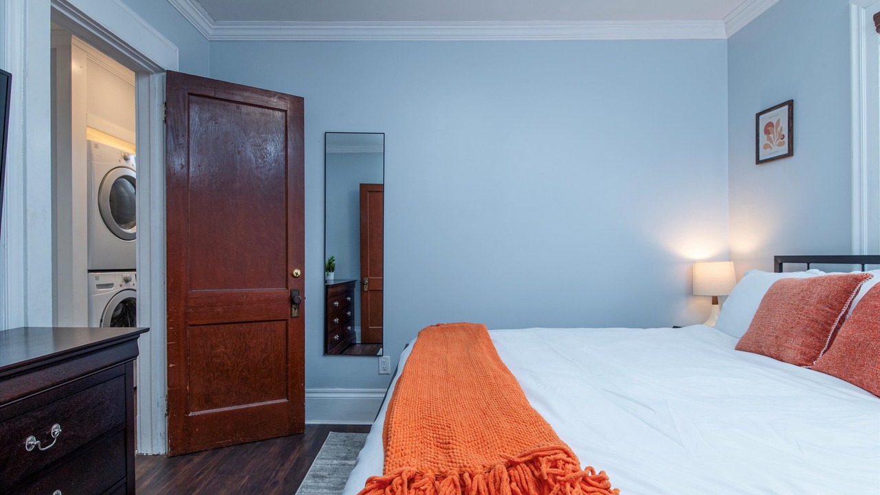 Photo of Bedroom in Oneonta