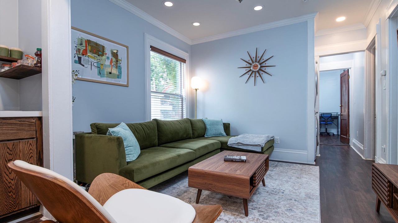 Photo of Livingroom in Oneonta