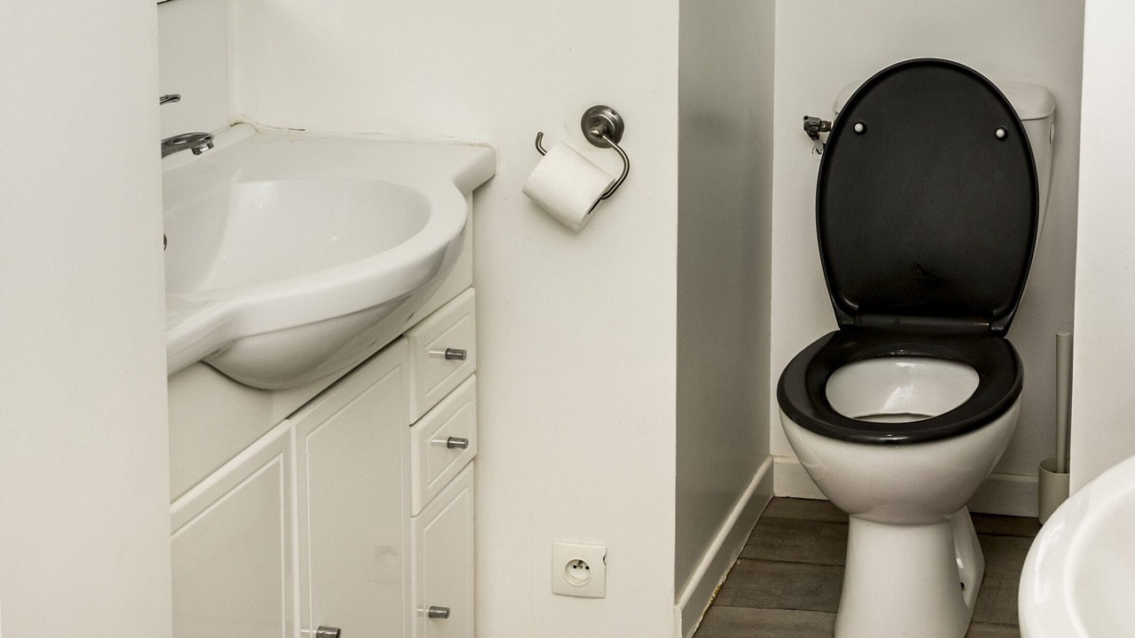 Photo of Bathroom in Montbazon