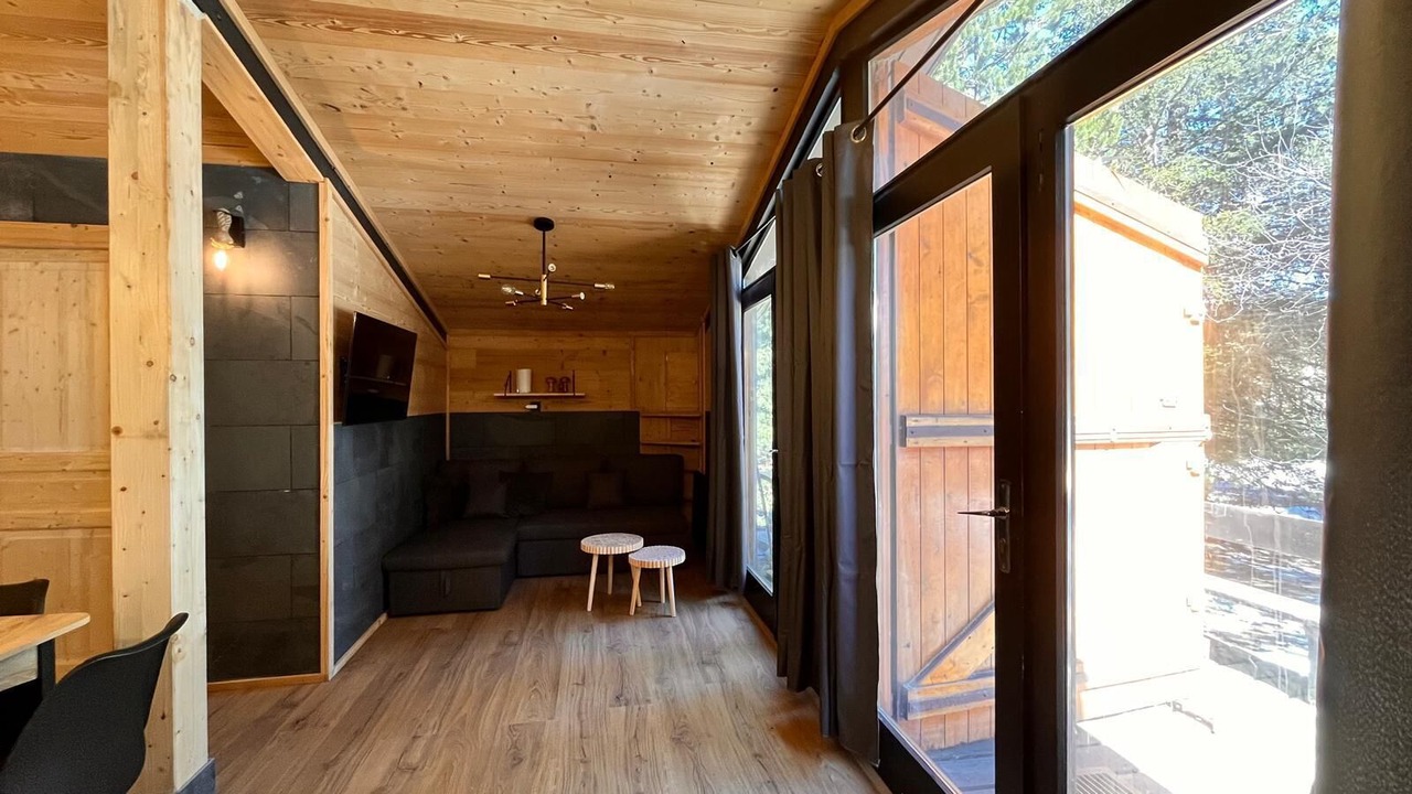 Photo of Livingroom in Pyrenees 2000