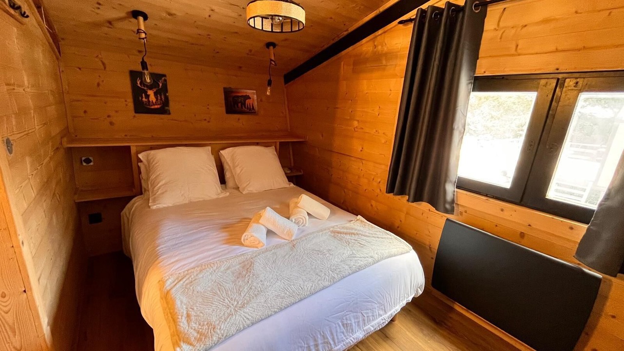 Photo of Bedroom in Pyrenees 2000