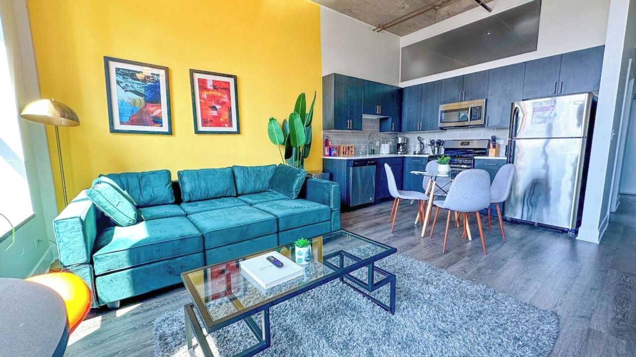 Photo of Livingroom in Near South Side