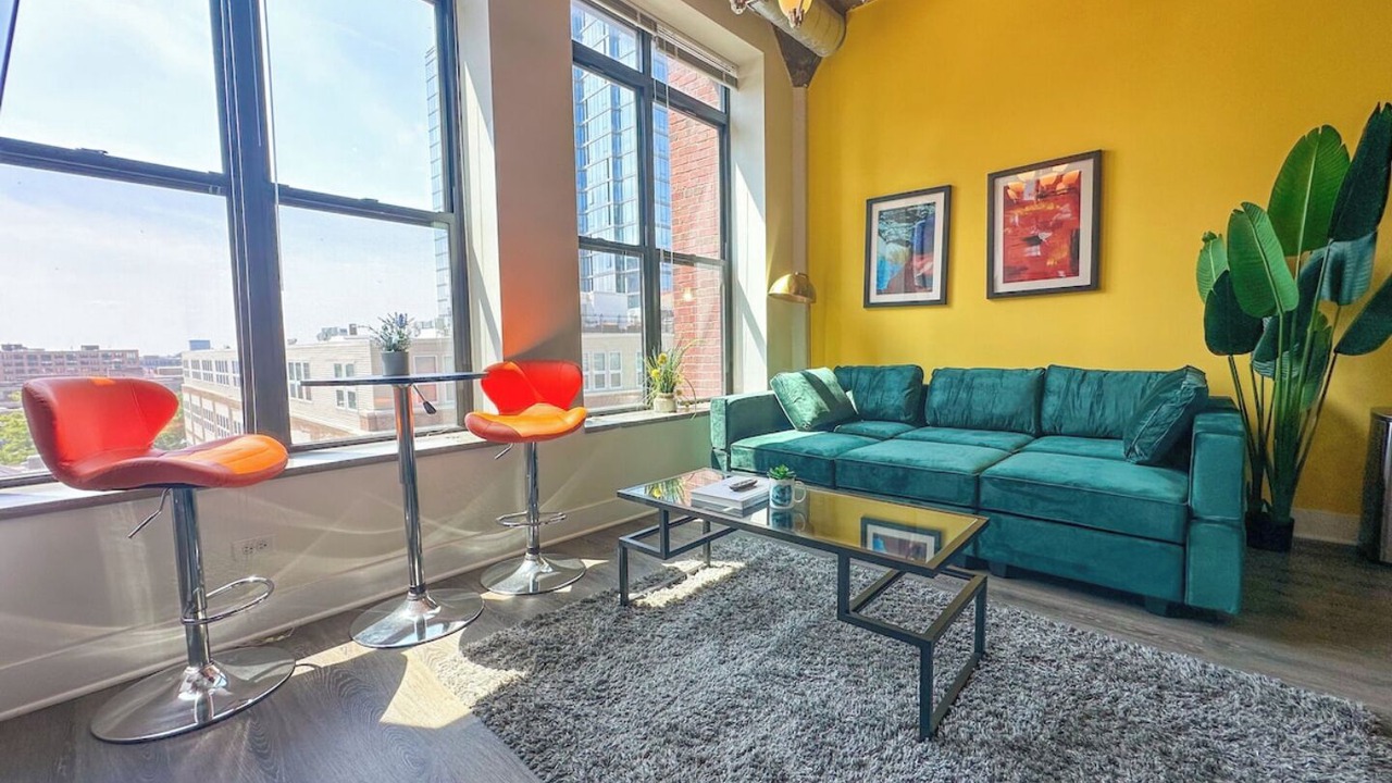Photo of Livingroom in Near South Side