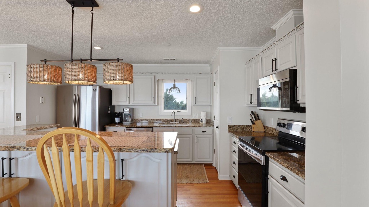 Photo of Kitchen in Beachwalk